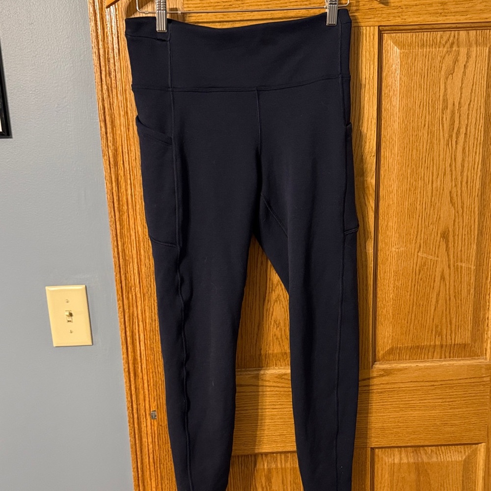 Athleta Altitude Stash Tight Polartec Powerstretch Fleece Lined Leggings